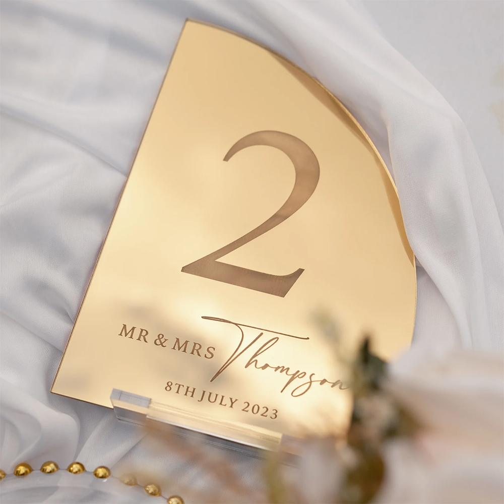 Personalized Wedding Bar Sign  - đánh giá và giá Table Number Gold